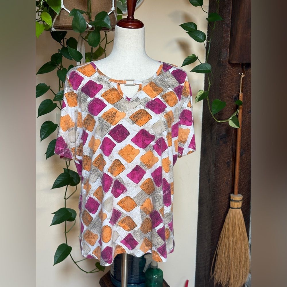 Purple and Orange Graphic Short Sleeve Tee